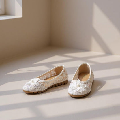 White Floral Lace Ballet Flats, Flower Applique Bridal Shoes, Comfortable Wedding Flats