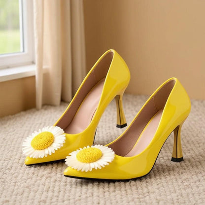 Yellow Daisy Heels, Floral High Heel Pumps, White Flower Stiletto Shoes, Pointed Toe Women's Statement Shoes