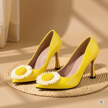 Yellow Daisy Heels, Floral High Heel Pumps, White Flower Stiletto Shoes, Pointed Toe Women's Statement Shoes